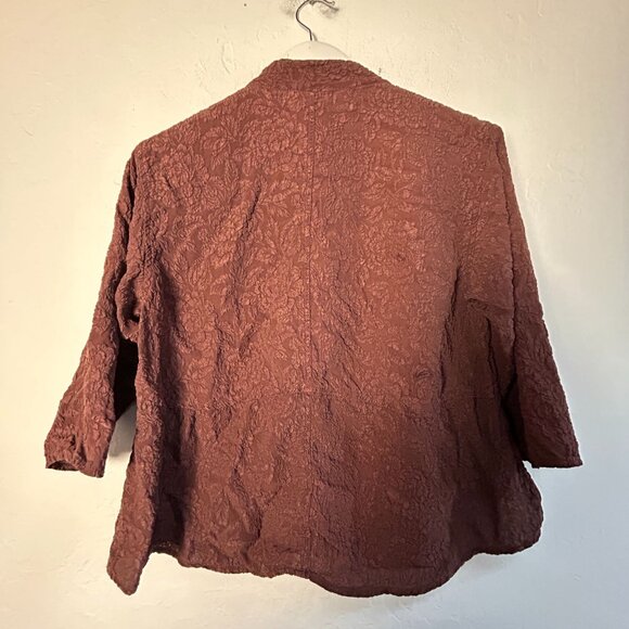 URU Womens Textured Floral Pattern Silk Button-Up Shirt Jacket Maroon 3/4 Sleeve - Picture 2 of 8